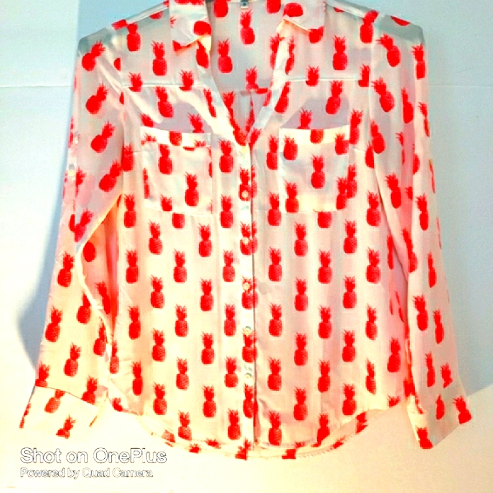 🎁 EXPRESS  XS the portofino White/pink long sleeve pineapple button down